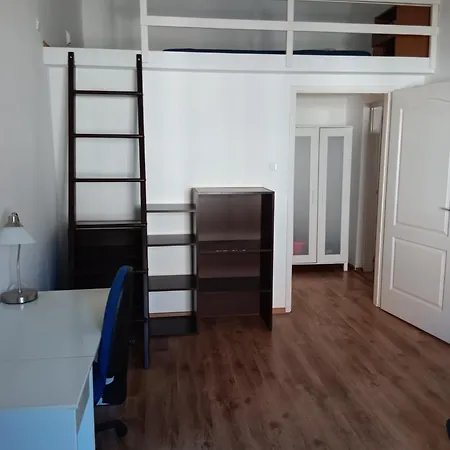 Big Cozy - Skyfall 3 Bdrm 6 Beds 1&half Baths Lejlighed *